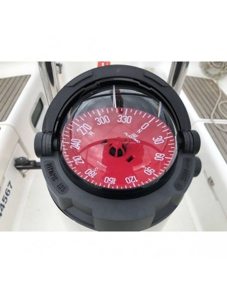 Olympic 135, zwart, rode roos 